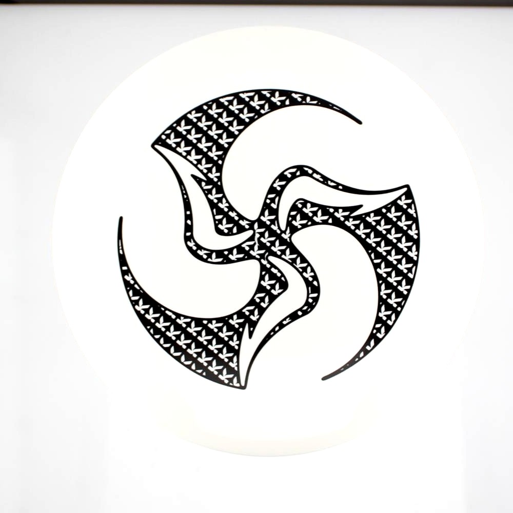 Grace - Kristin Latt Huk Lab - White - 176.9 gm -  Disc ID: 596272